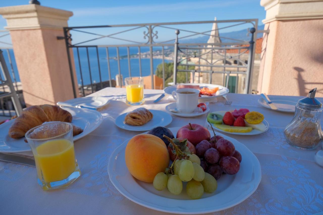 타오르미나 Casa Turchetti B&B 외부 사진