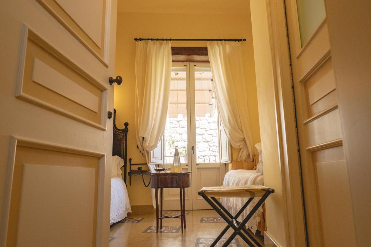 타오르미나 Casa Turchetti B&B 외부 사진