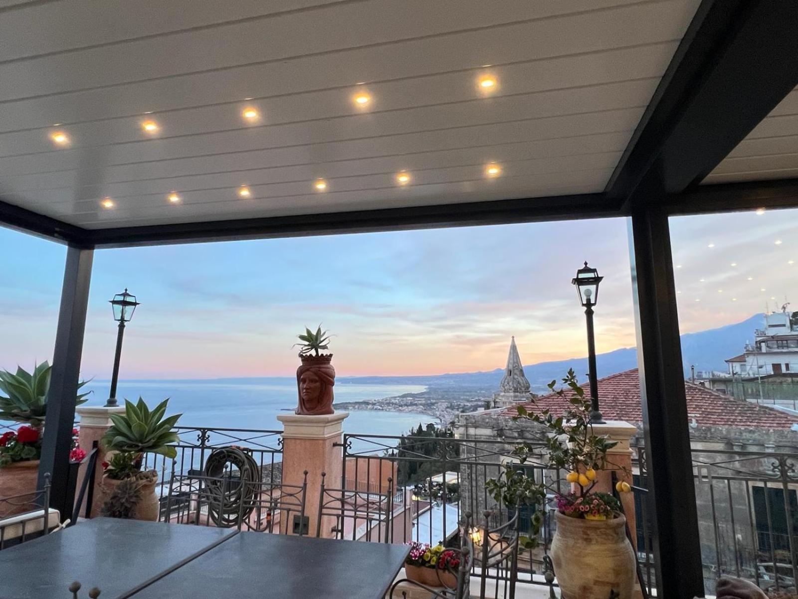 타오르미나 Casa Turchetti B&B 외부 사진